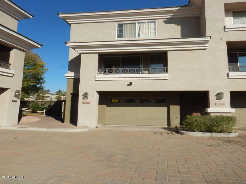 Property Photo:  4465 E Paradise Village Parkway 1147  AZ 85032 