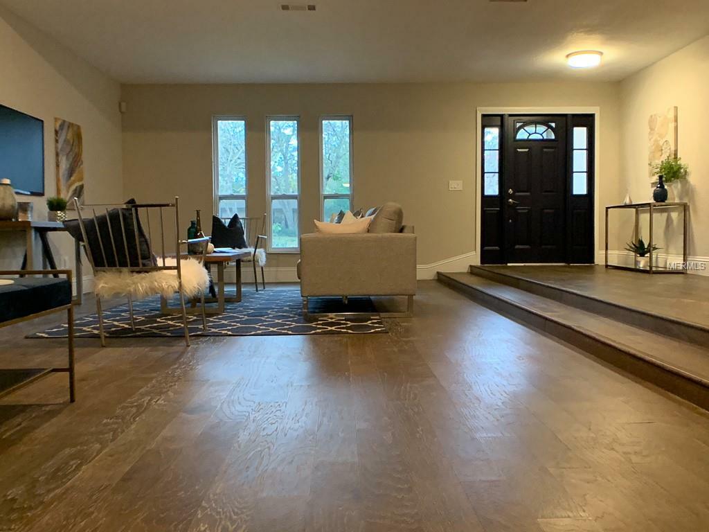 Property Photo:  913 Puma Trail  FL 32708 