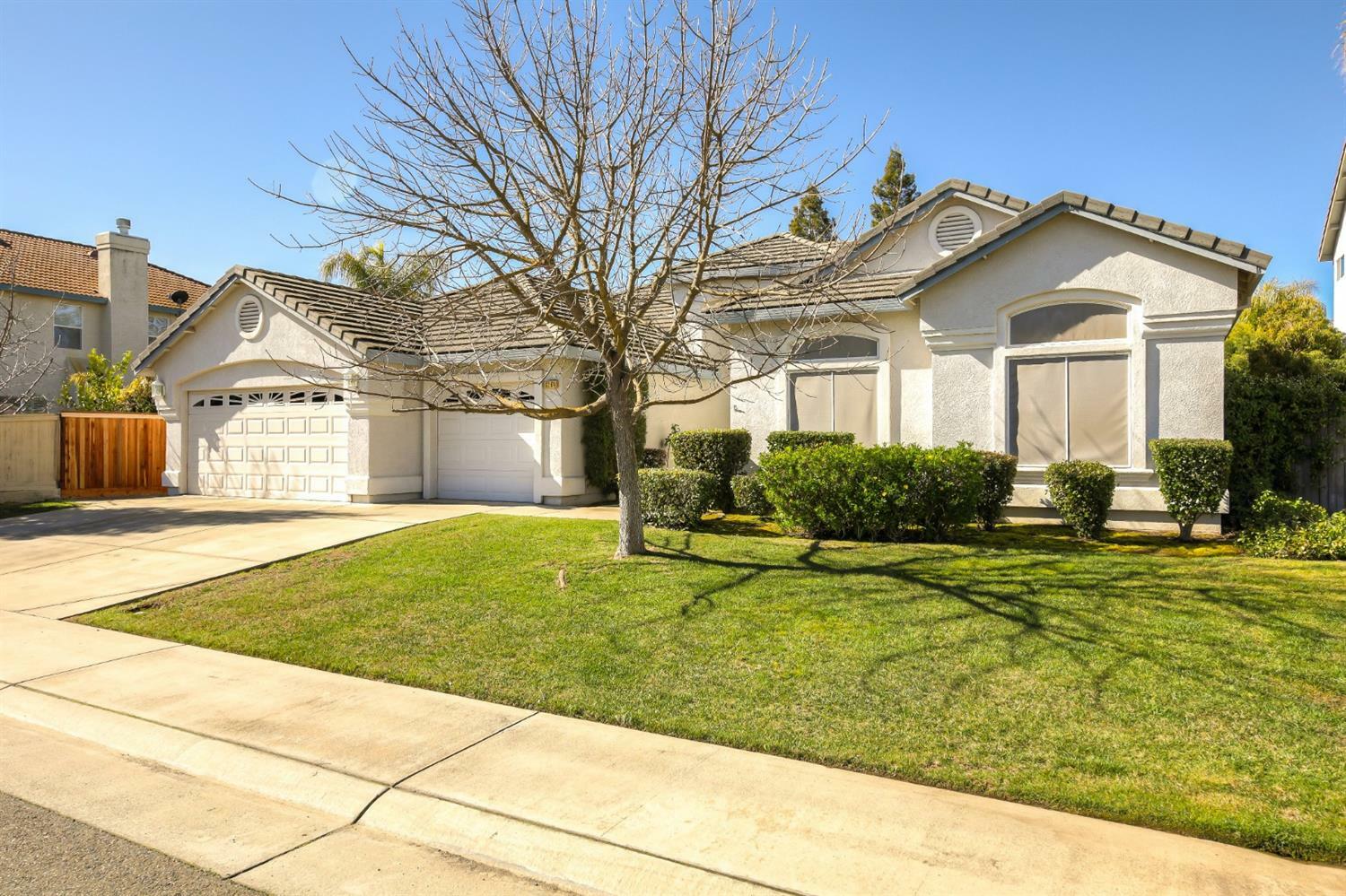 Property Photo:  8284 Prairie Star Ct  CA 95829 