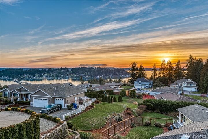 Property Photo: 7804 31st St NW WA 98335