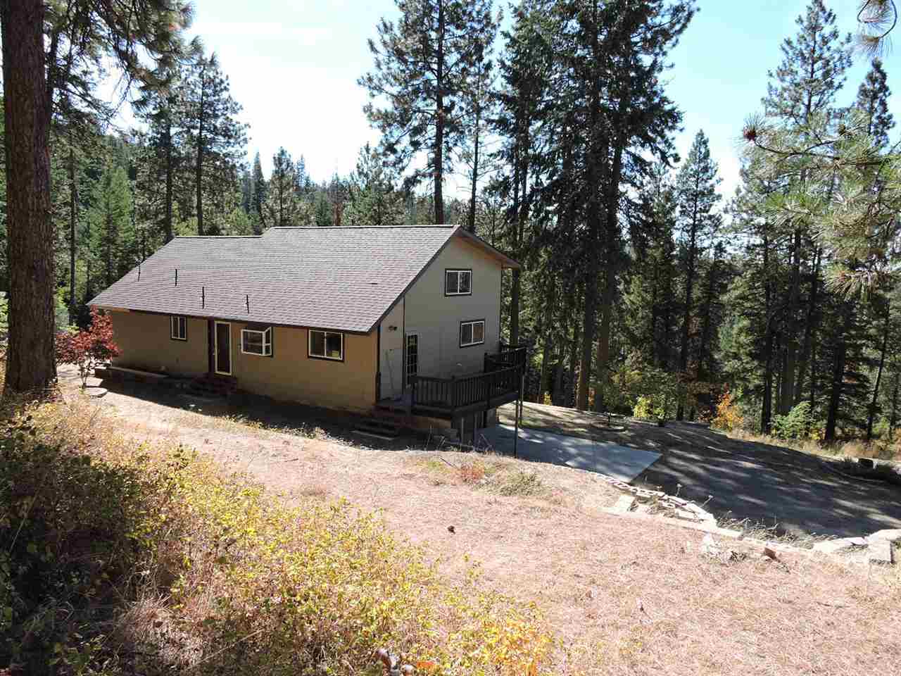 Property Photo:  10918 S Forney Rd  WA 99023 