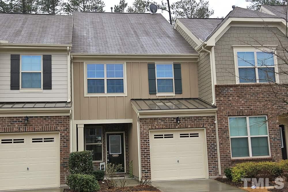 Property Photo:  9903 Lynnberry Place  NC 27617 