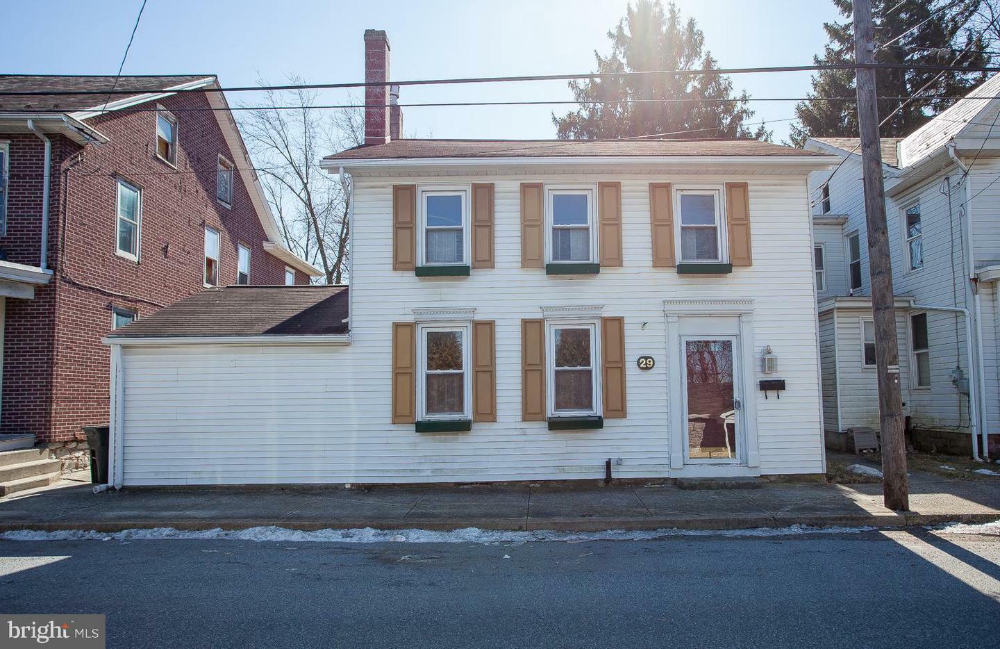 Property Photo:  29 W 2nd Street  PA 17036 