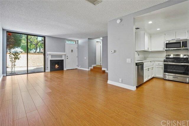 Property Photo:  9601 Woodman Avenue 3  CA 91331 