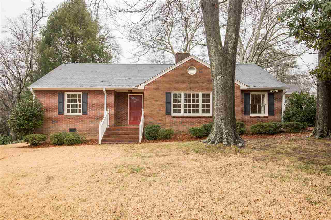 Property Photo:  1296 Brentwood Drive  SC 29302 