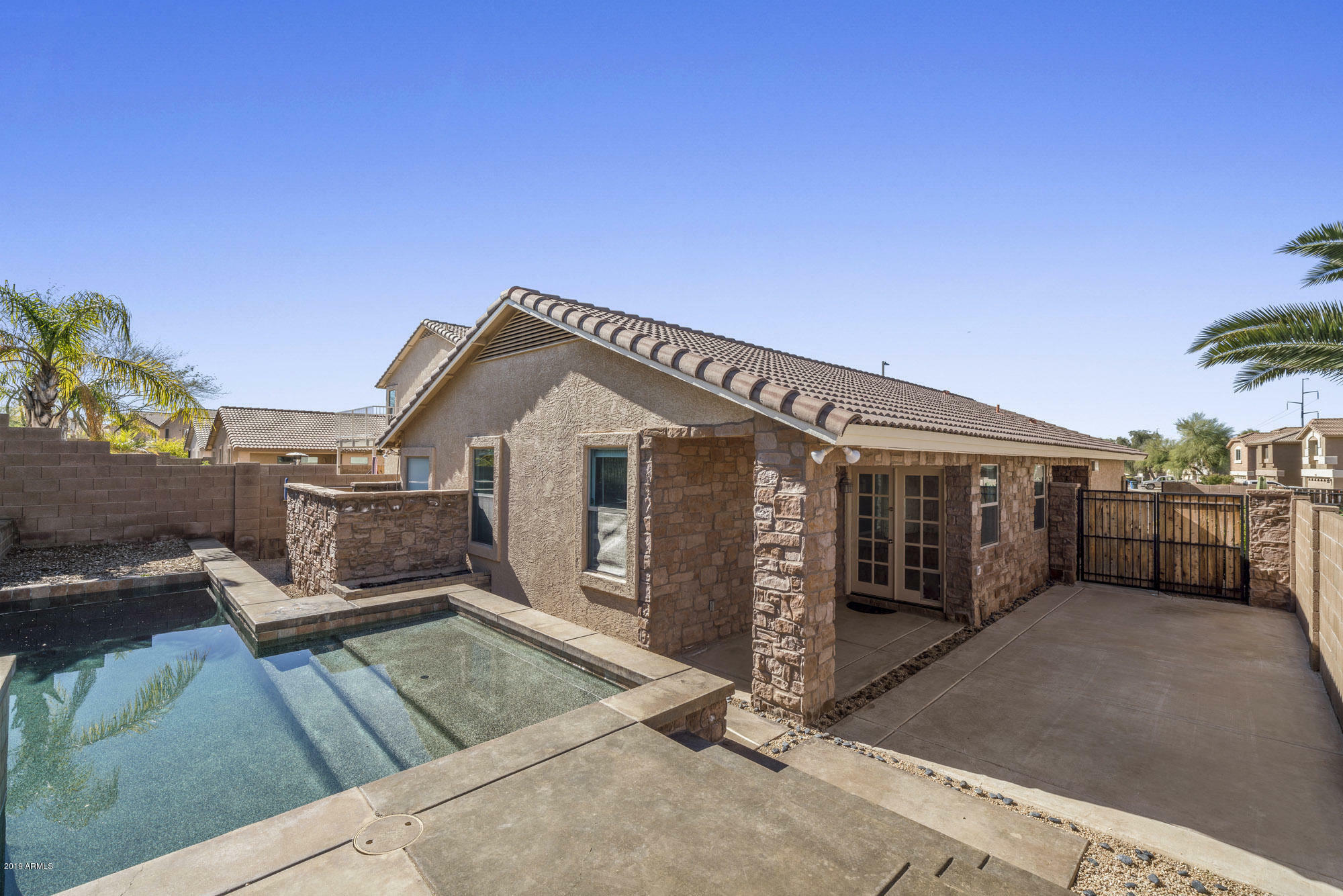 Property Photo:  2220 E Heston Drive  AZ 85024 