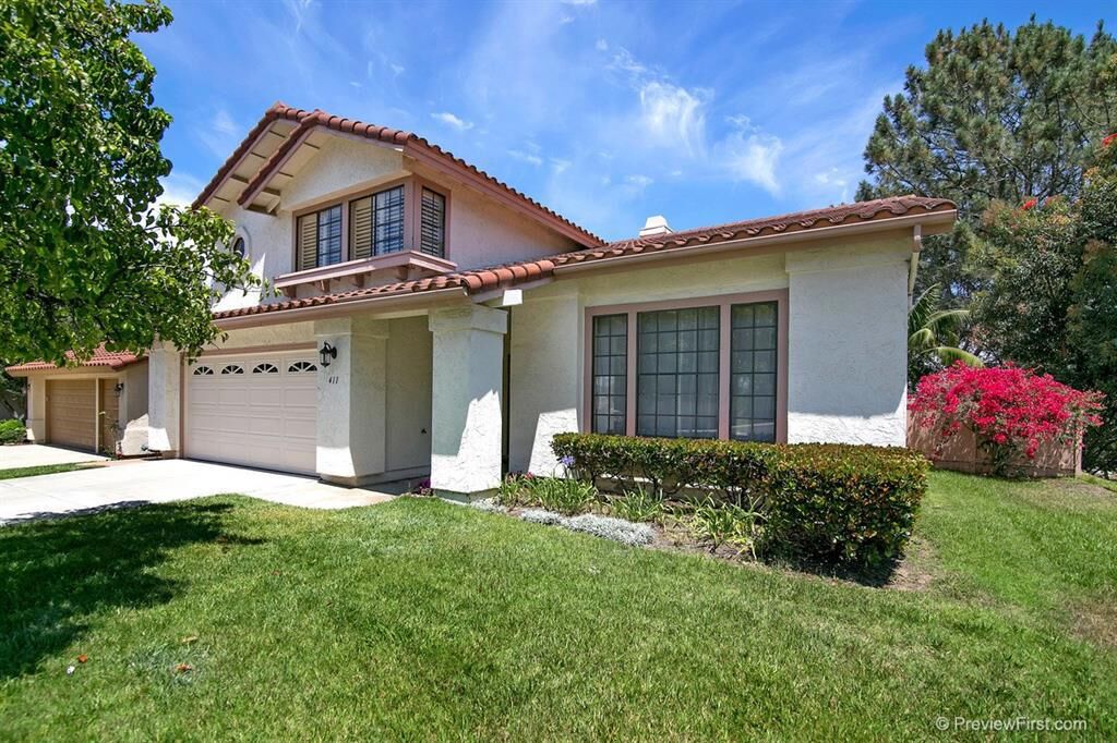 Property Photo:  411 Via Malaga  CA 92024 