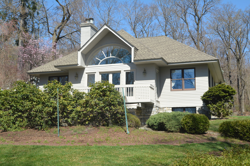 31 Evergreen Ln  Watchung Boro NJ 07069 photo