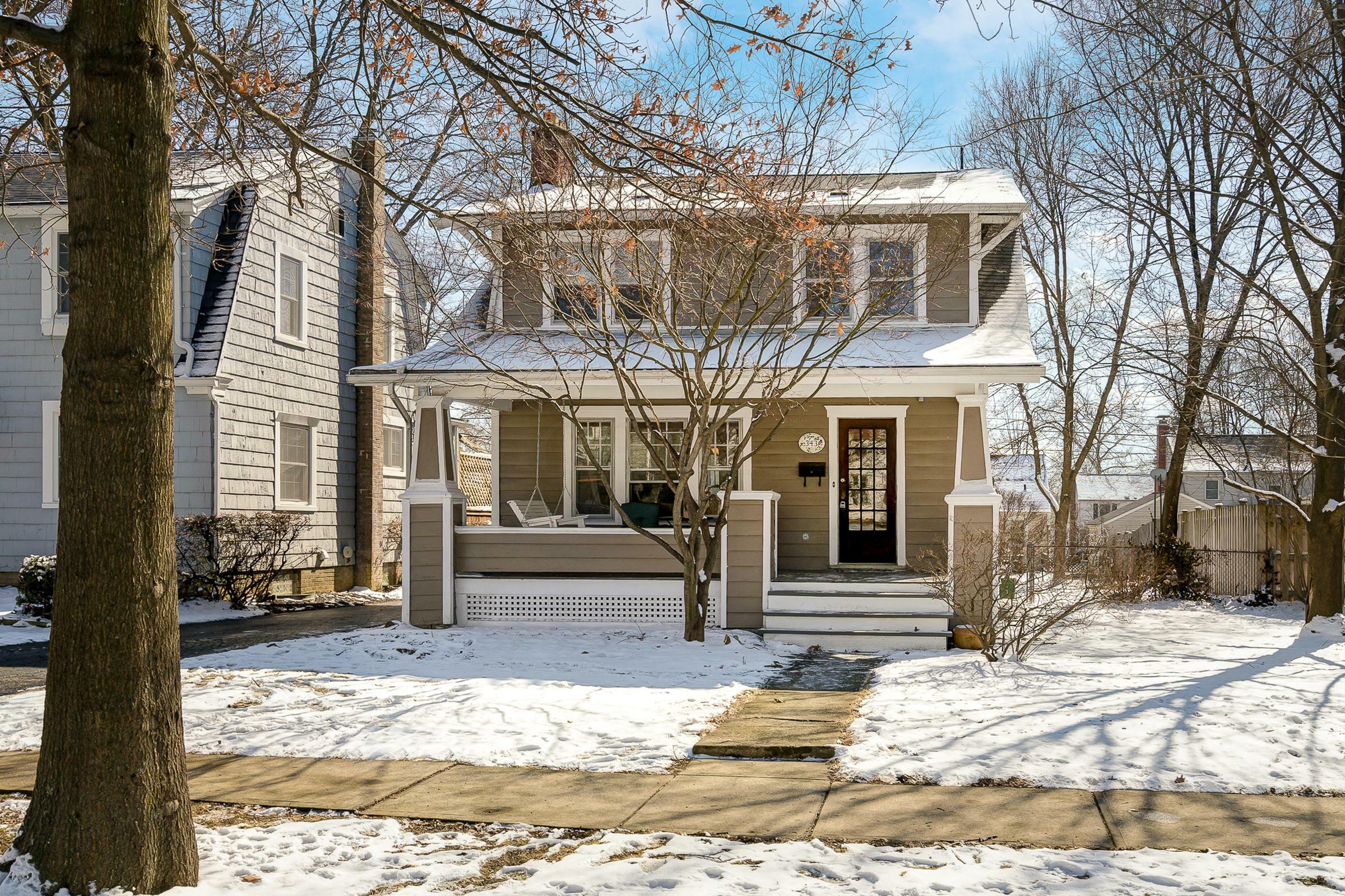 Property Photo:  343 Chatham Road  OH 43214 