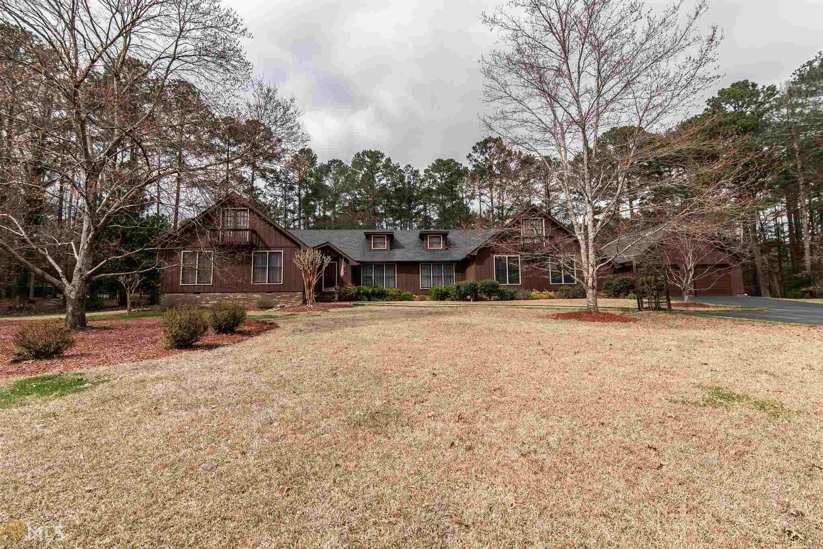 Property Photo:  1902 Horseleg Creek  GA 30165 