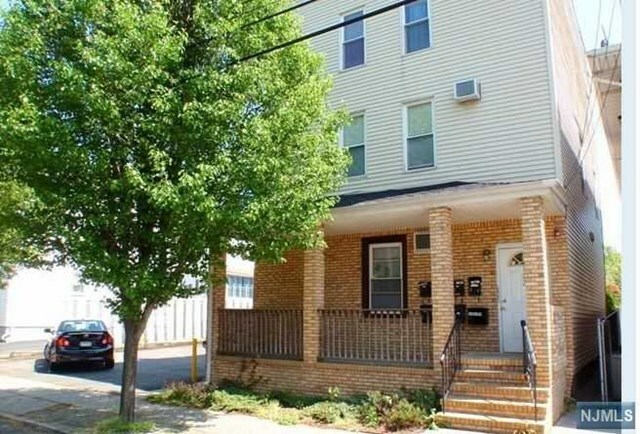 Property Photo:  122 Clinton Place 3rd Fl. # 7  NJ 07073 