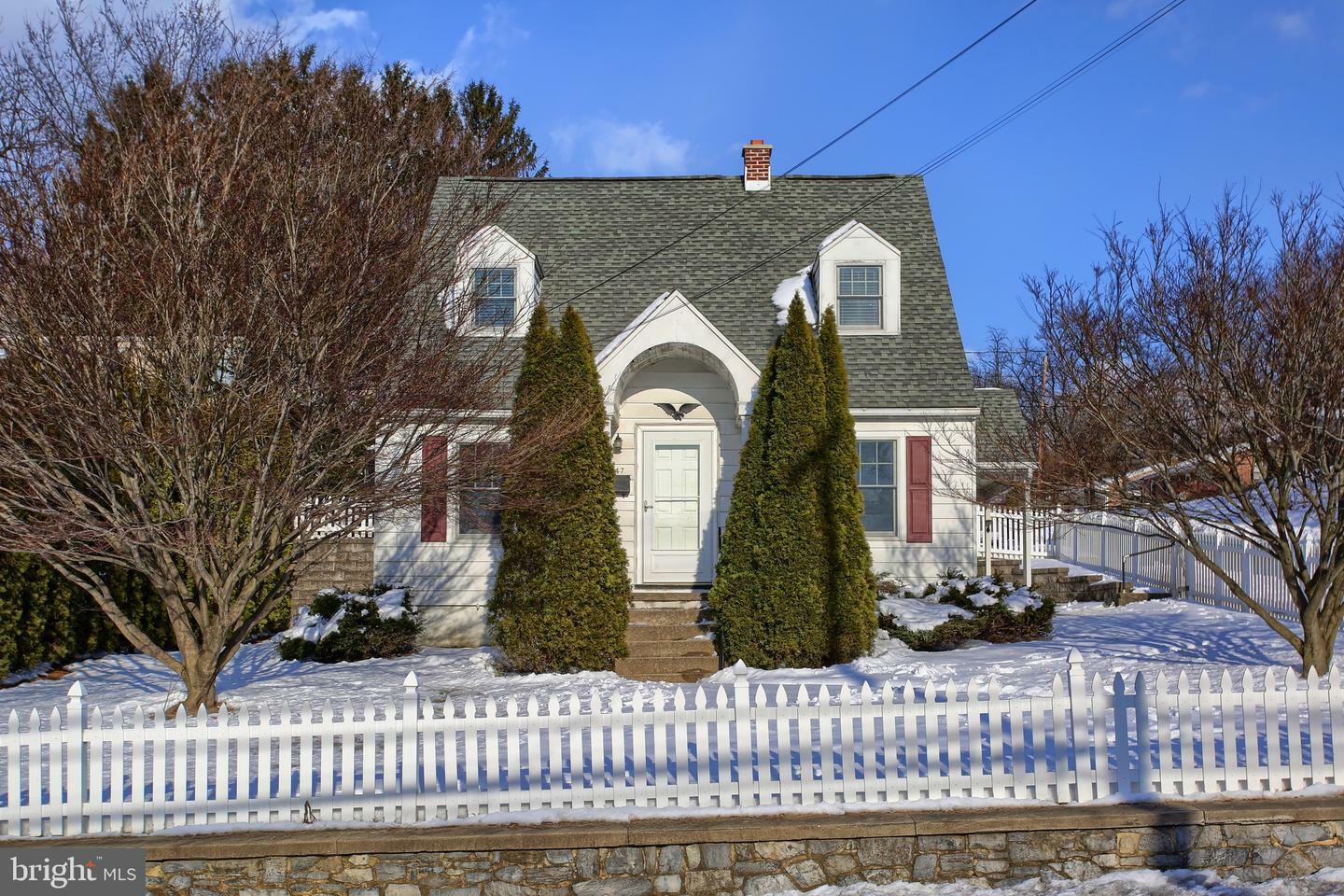 Property Photo:  147 N 21st Street  PA 17011 