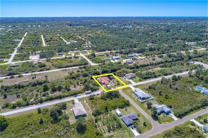 Property Photo:  12139 Foresman Boulevard  FL 33981 