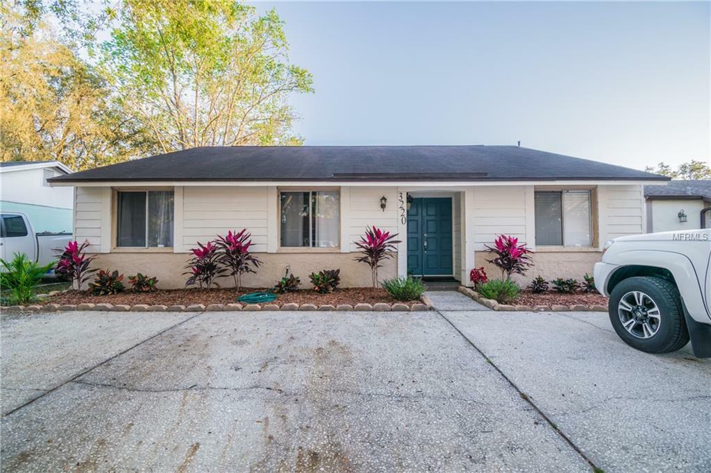 Property Photo:  3220 Saddlebrook Avenue  FL 33618 