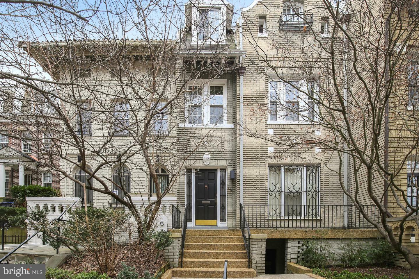 Property Photo:  1918 Belmont Road NW  DC 20009 