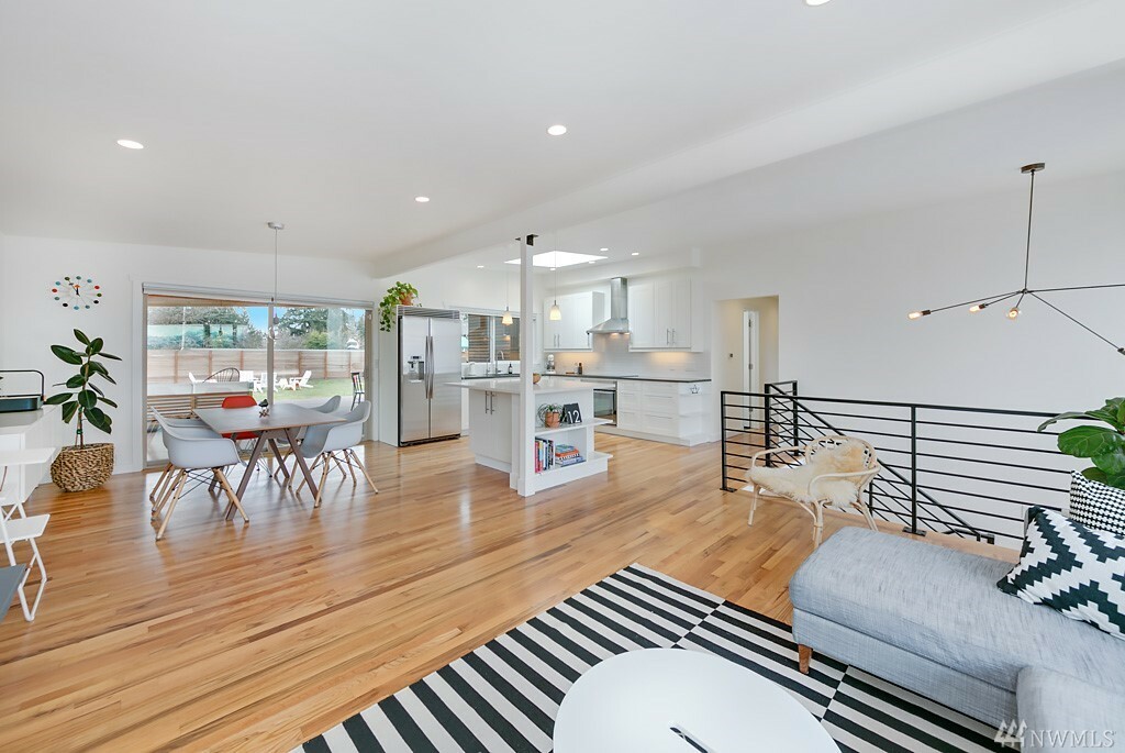 Property Photo: 461 168th Ave SE WA 98008