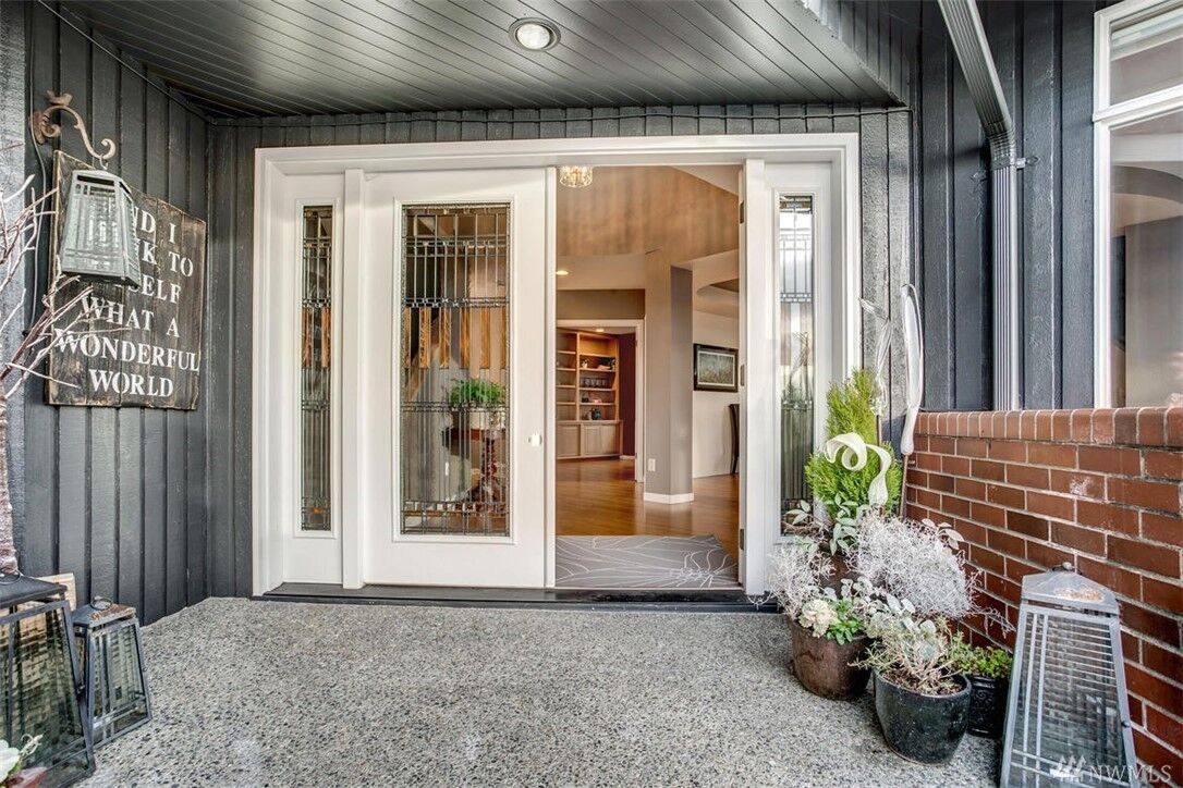 Property Photo: 9776 Marine View Dr WA 98275