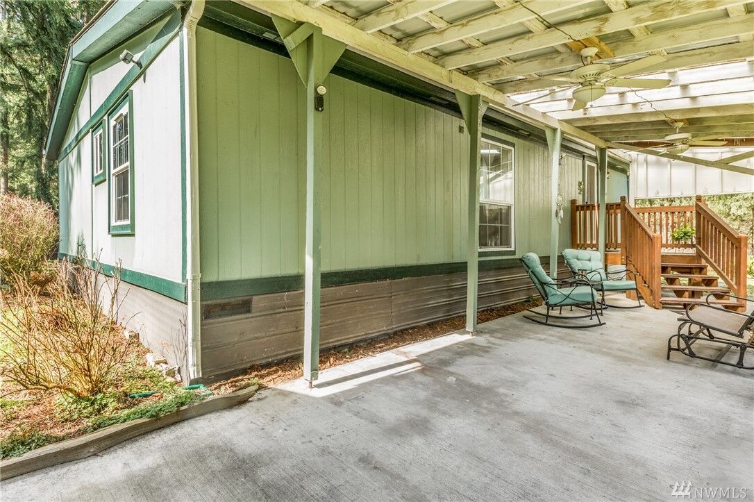 Property Photo:  18432 Binghamwood Lane SE  WA 98597 