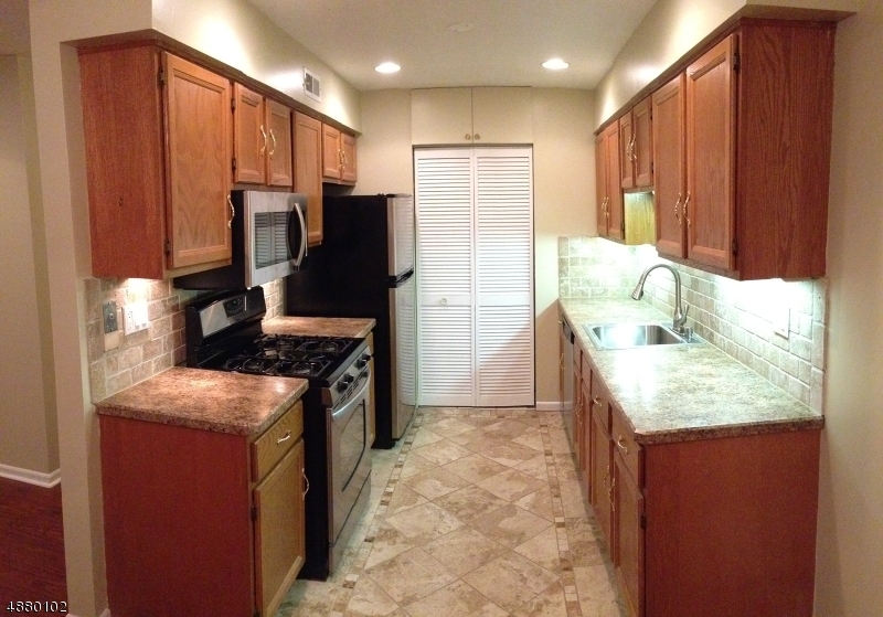 Property Photo:  30 John St Apt 1D  NJ 07003 