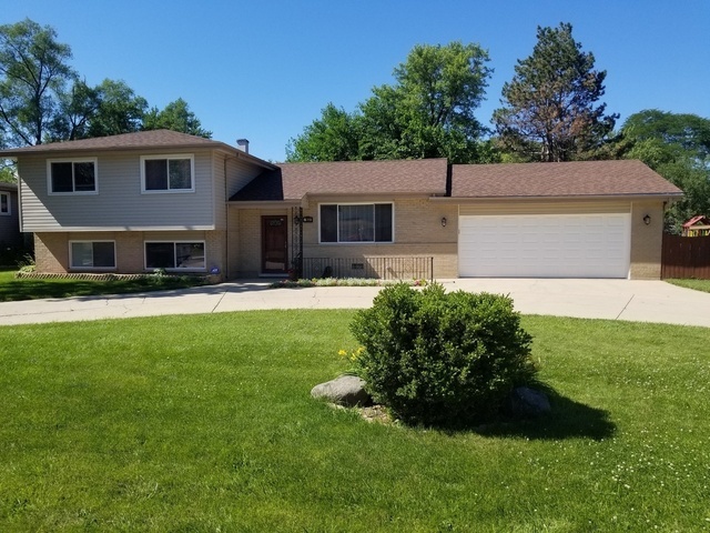 Property Photo:  1930 East Yuma Lane  IL 60056 