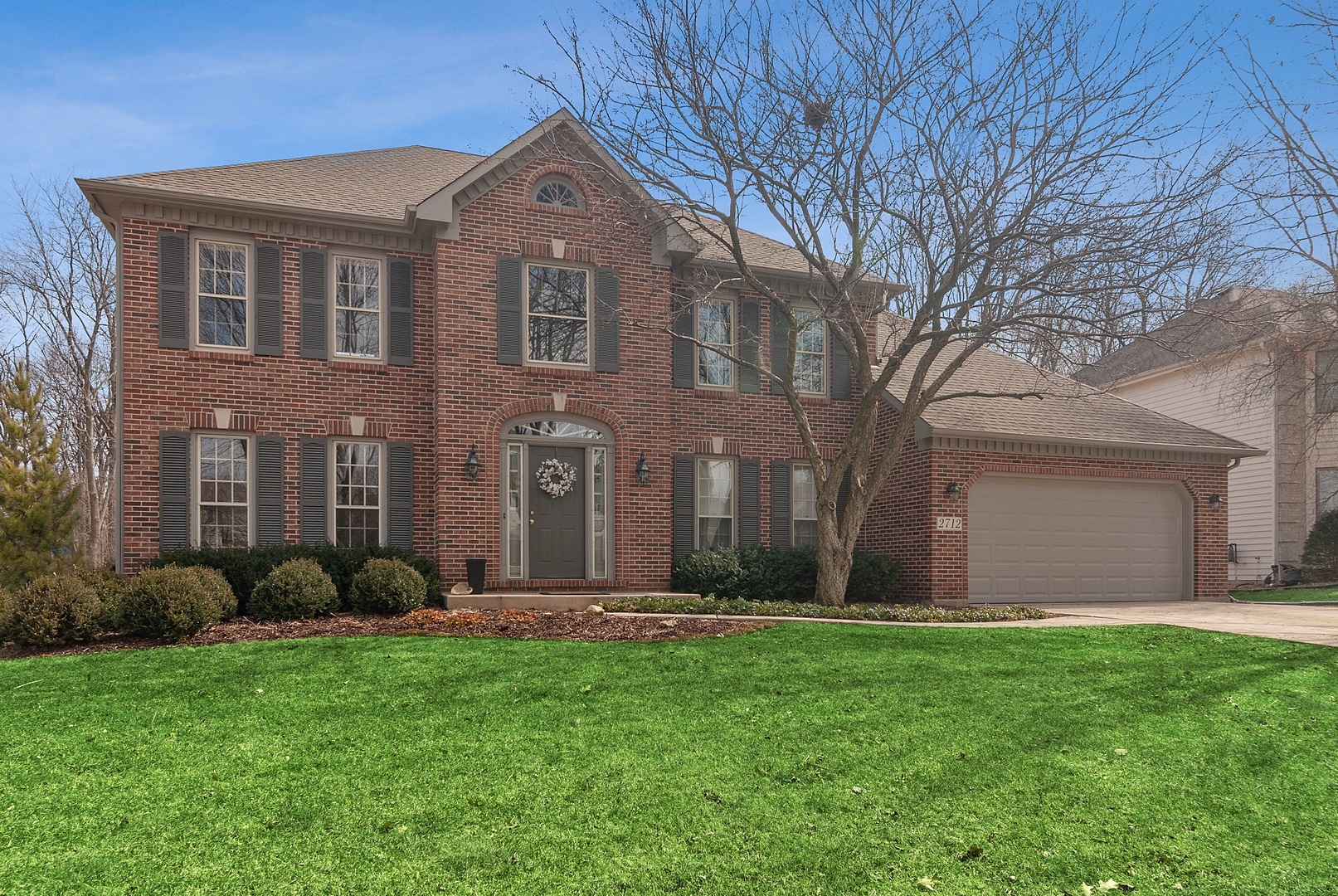 Property Photo: 2712 Wolf River Court IL 60565