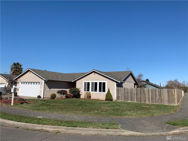 Property Photo:  6607 72nd St NE  WA 98270 