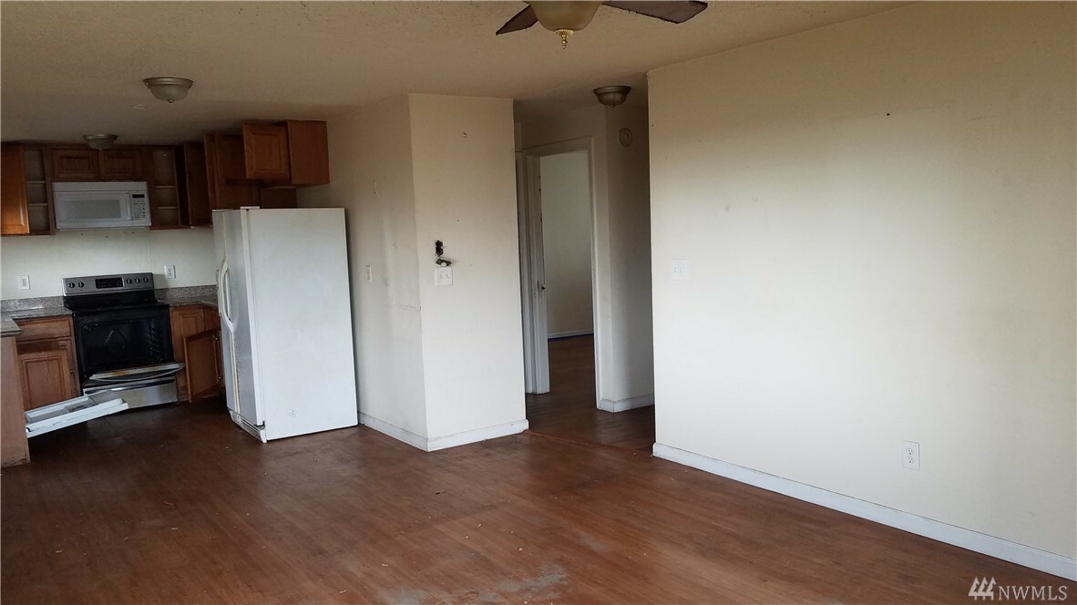 Property Photo: 2414 2416 S I St WA 98405