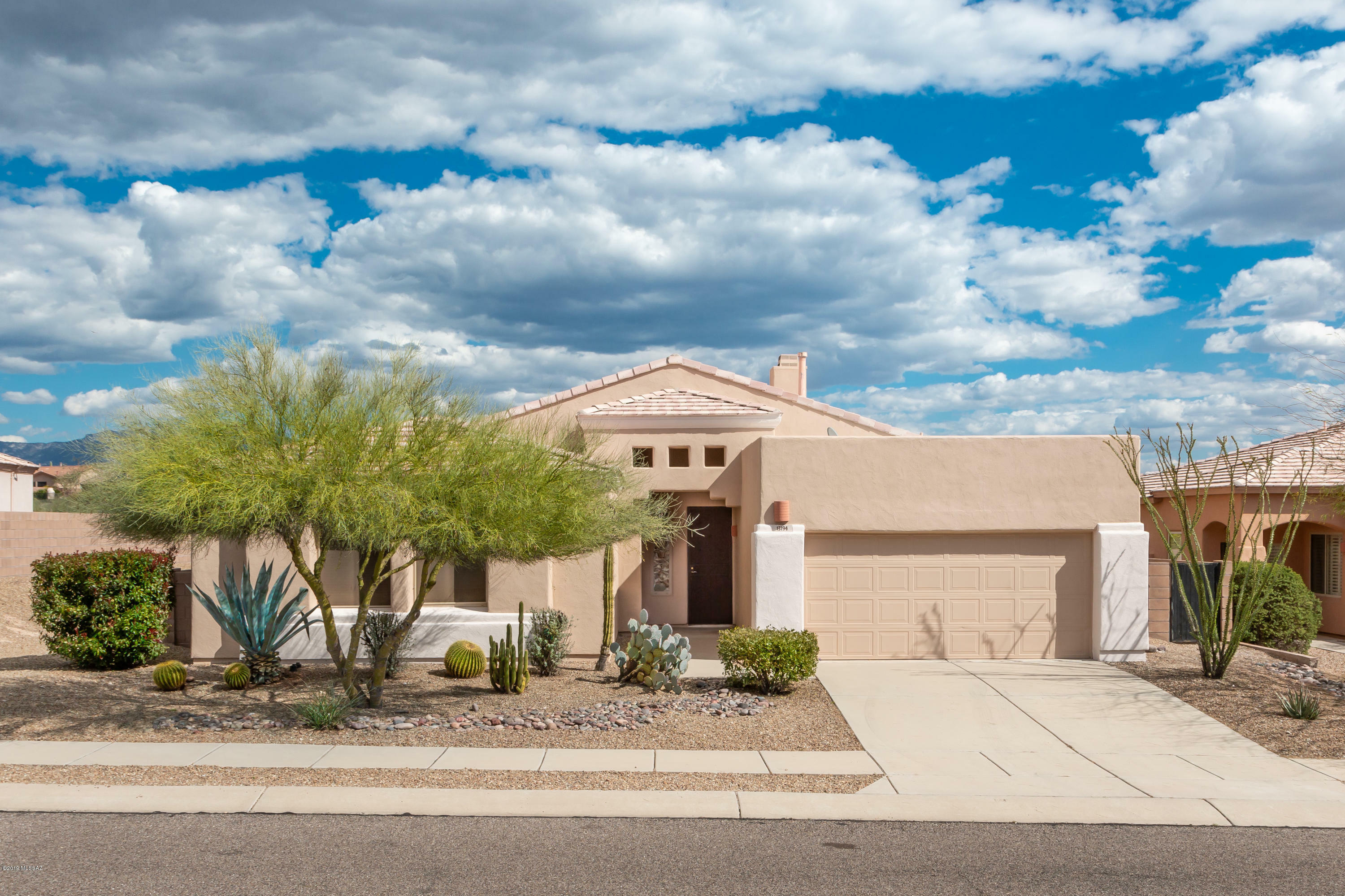 Property Photo:  13194 N Pier Mountain Road  AZ 85658 