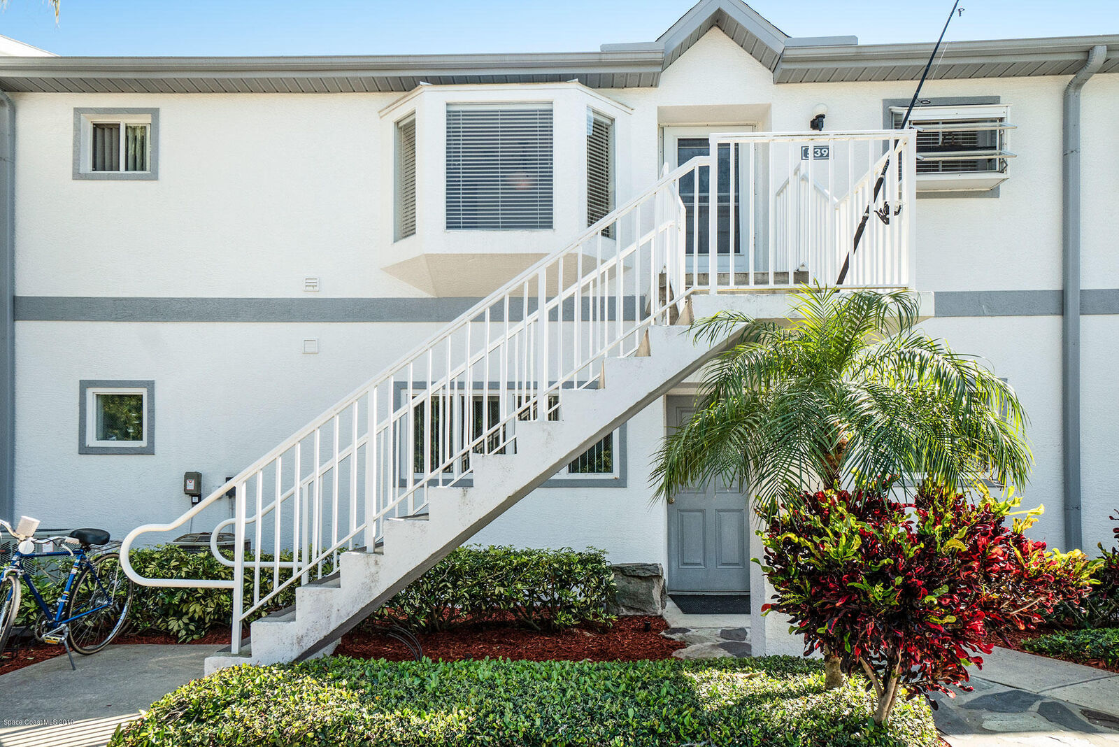 Property Photo: 539 Ocean Park Lane FL 32920