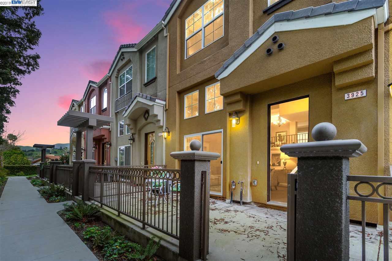 Property Photo: 3925 Borgo Cmn CA 94538