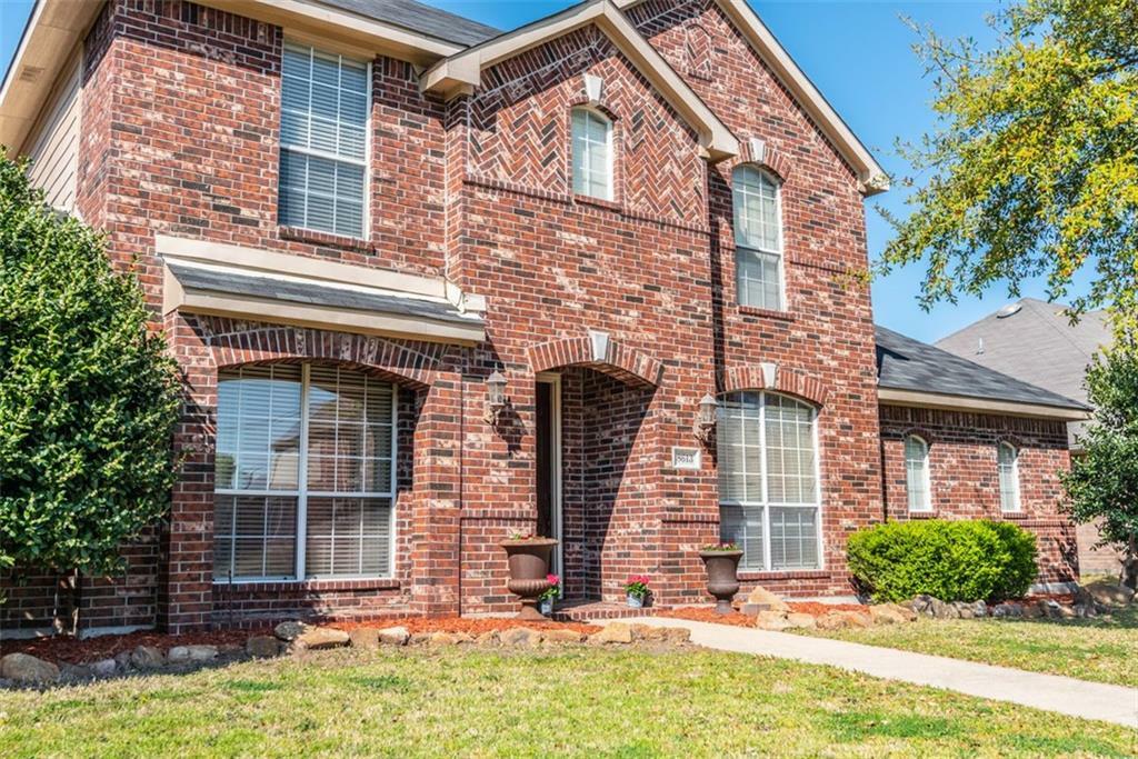 Property Photo: 8613 Lexington Drive TX 75089