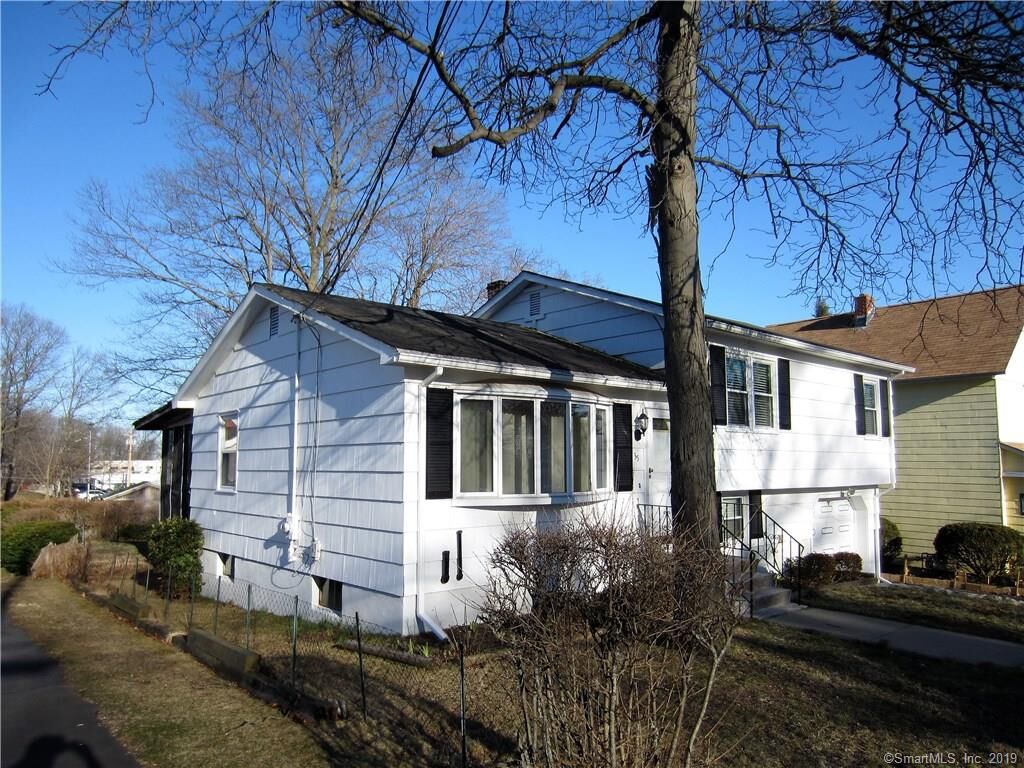Property Photo:  35 Andrews Street  CT 06516 