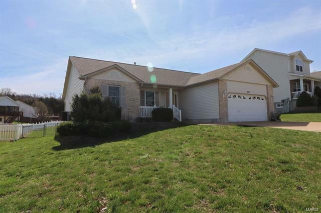 Property Photo:  650 Friedberg Drive   63048 