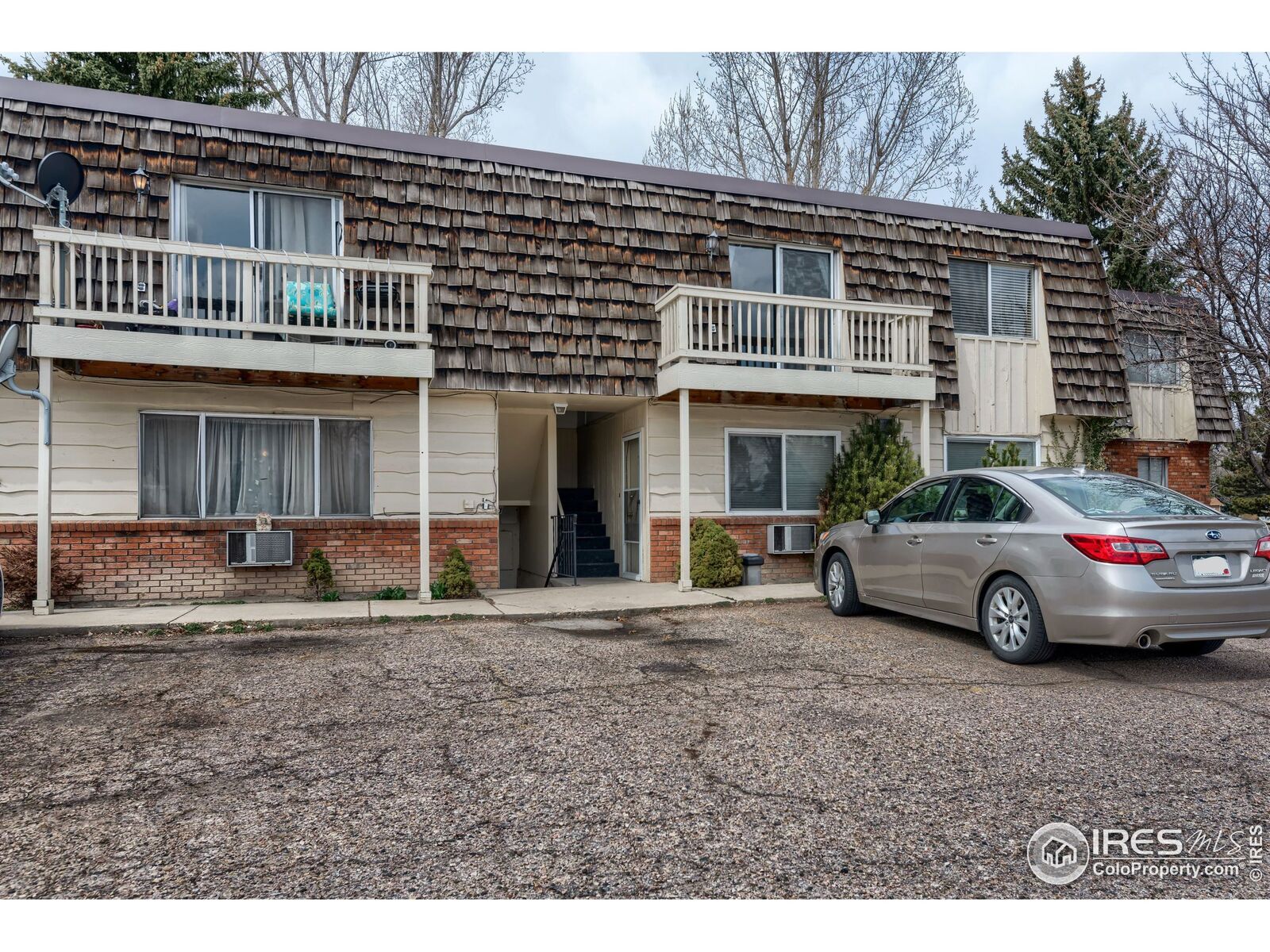 Property Photo:  905 E Swallow Rd 6  CO 80525 