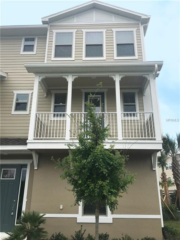 Property Photo:  452 Portico Court  FL 32765 