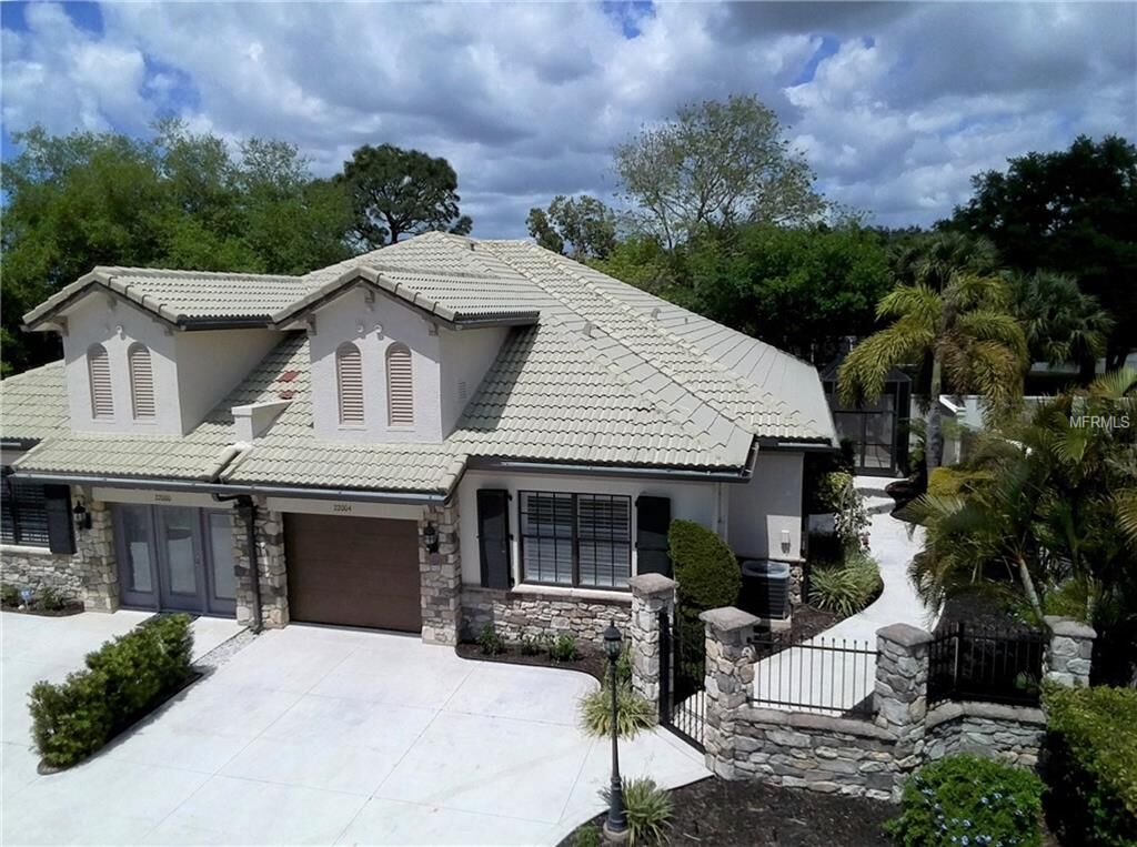 Property Photo:  22004 Isola Bella Circle 15  FL 34292 