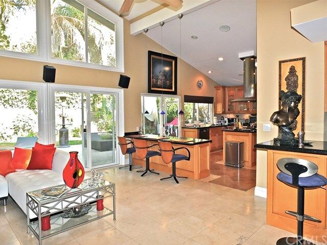 Property Photo:  761 N Rancho Drive  CA 90815 