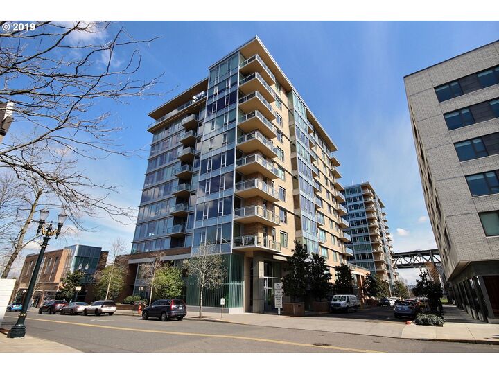 1930 SW River Dr W904  Portland OR 97201 photo