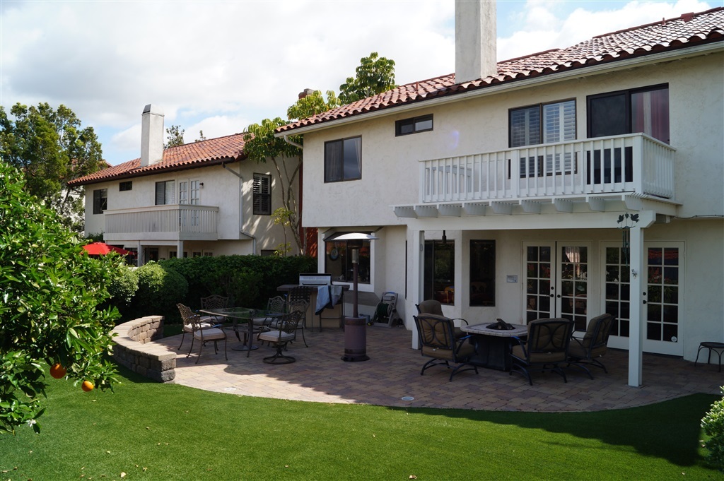 Property Photo: 16235 Avenida Suavidad CA 92128