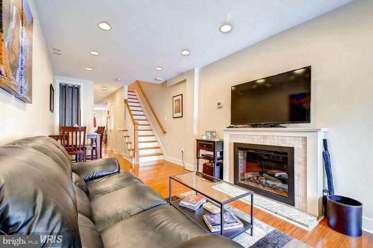 Property Photo:  608 S Washington Street  MD 21231 