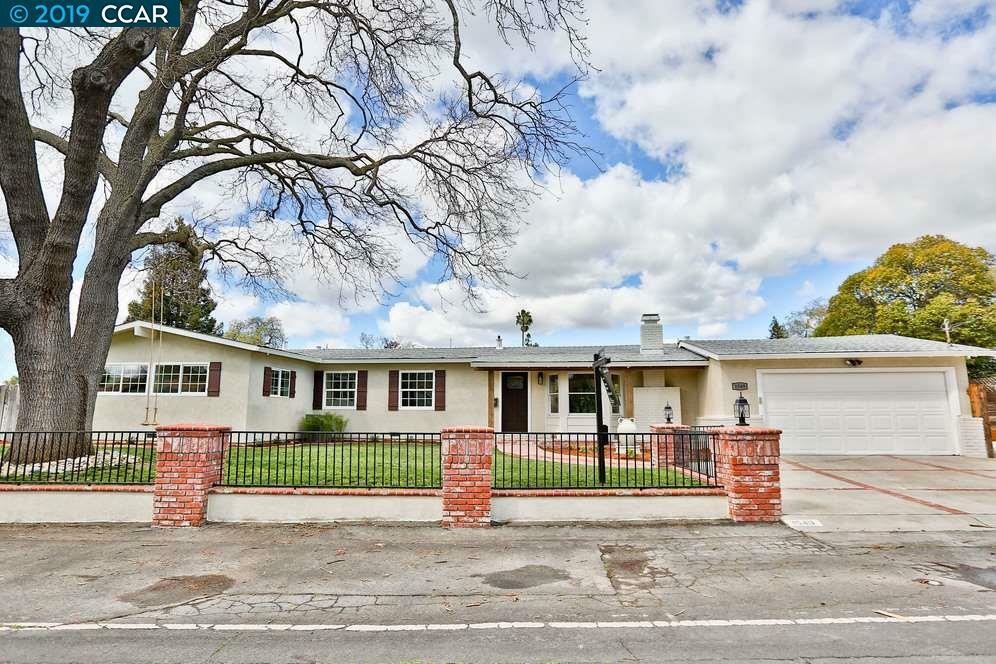 Property Photo:  1549 Claycord Ave  CA 94521 