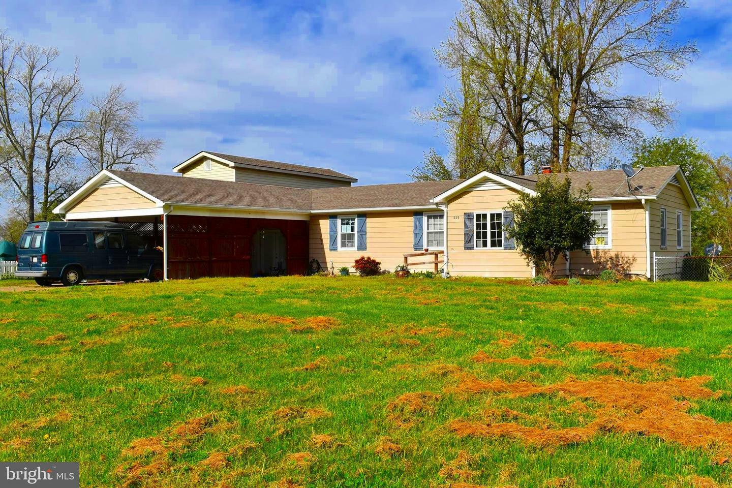 Property Photo:  229 Blackwell Road  VA 22443 