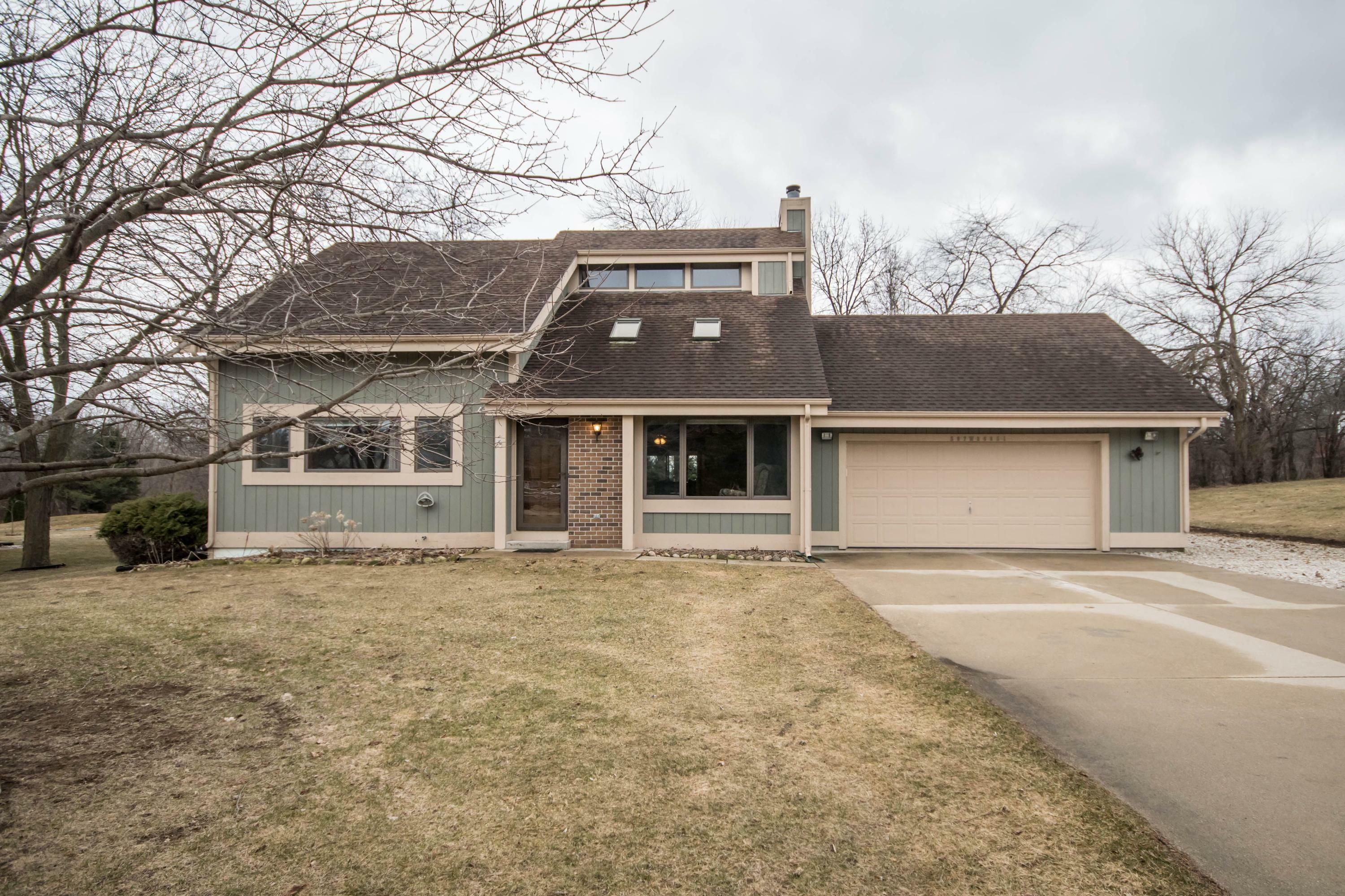 Property Photo:  S97w36851 Juniper Ln  WI 53119 