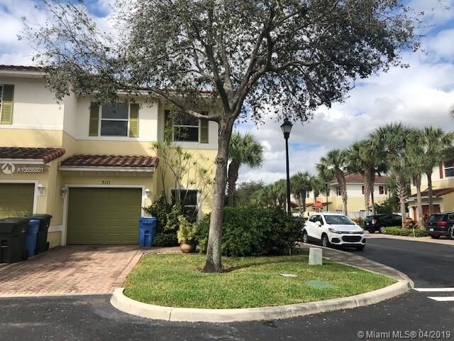 Property Photo: 3111 NW 24th Way 30 FL 33309