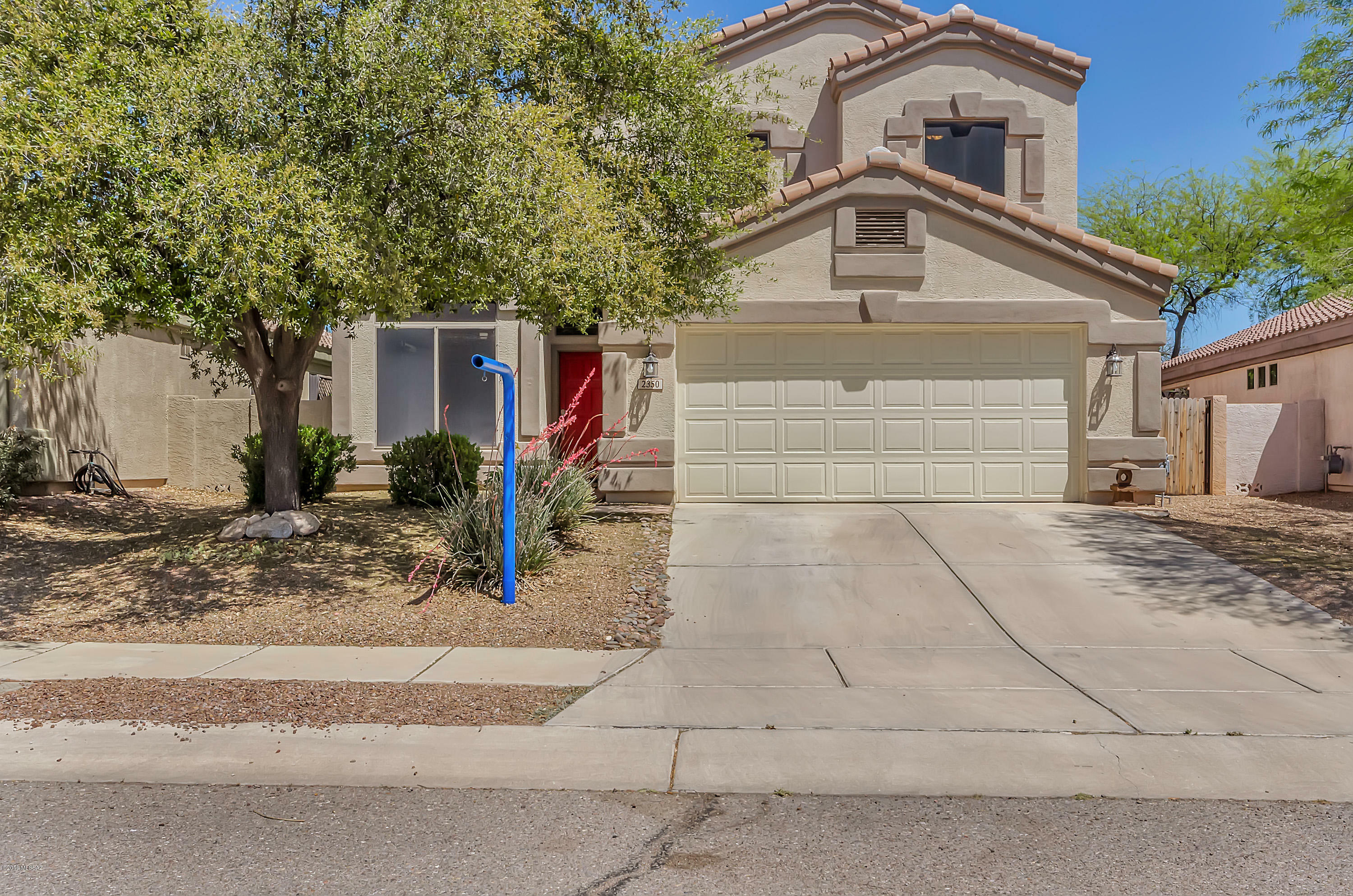 Property Photo:  2350 N Creek Vista  AZ 85749 