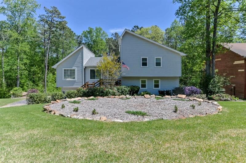 Property Photo:  4514 Hickory Grove Drive NW   30102 