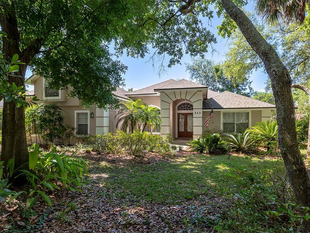 Property Photo: 313 Bush Hill Court FL 32746