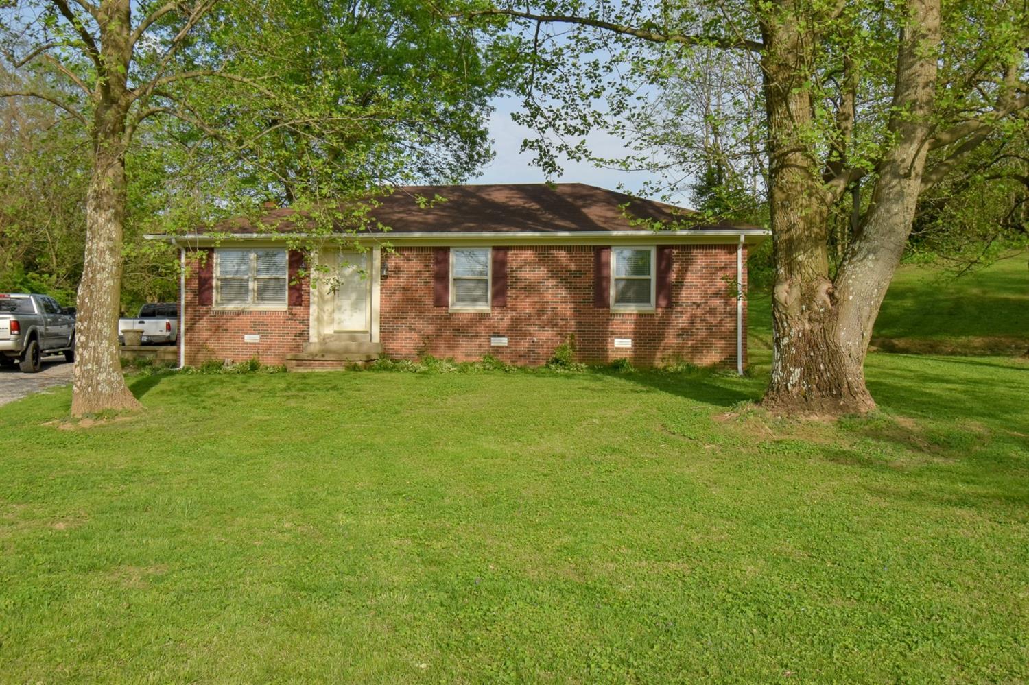 Property Photo:  800 Alum Springs Crosspike  KY 40422 