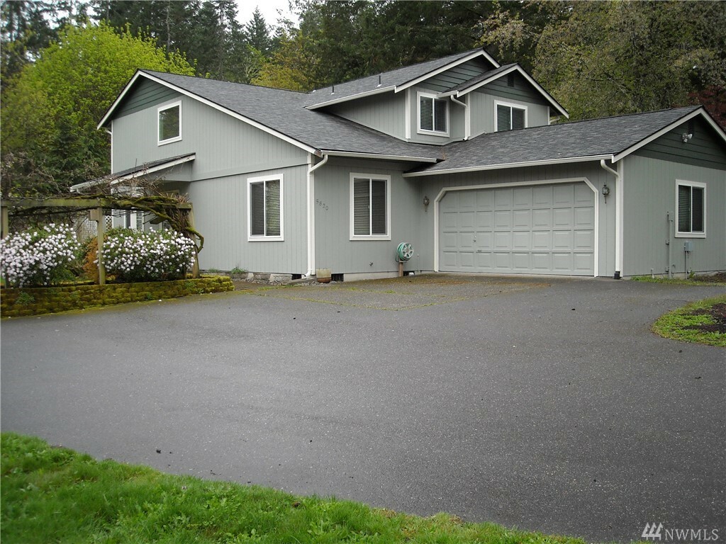 5820 67th St NW  Gig Harbor WA 98335 photo