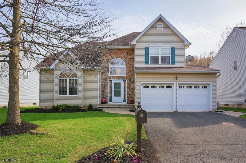 Property Photo: 45 Clydesdale Rd NJ 07076